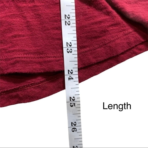 Old Navy Wear Every-wear Short Sleeve T-Shirt in Golly Gee Garnet Large - Picture 12 of 14